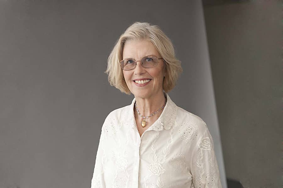 moo jane smiley book review